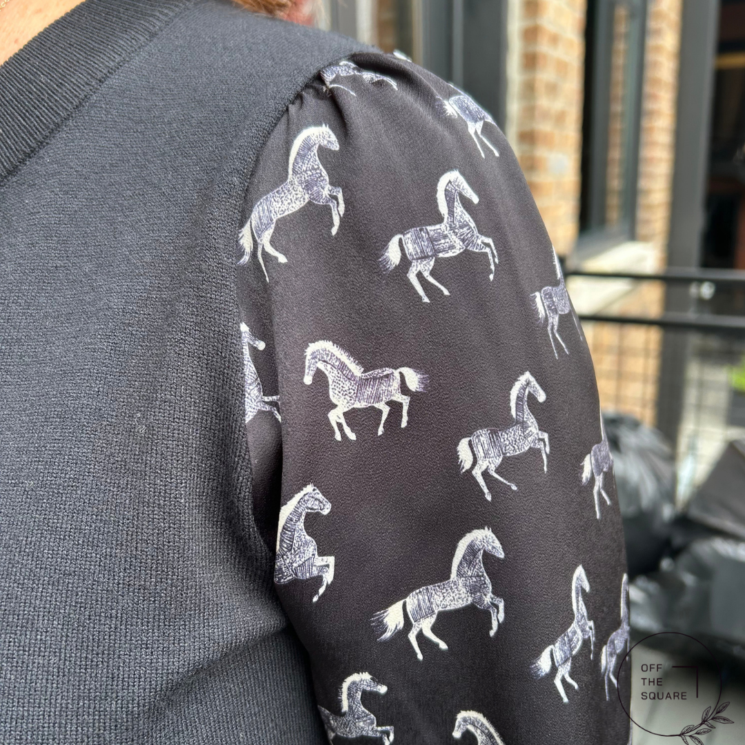 Black Horse-Print Sleeve Sweater